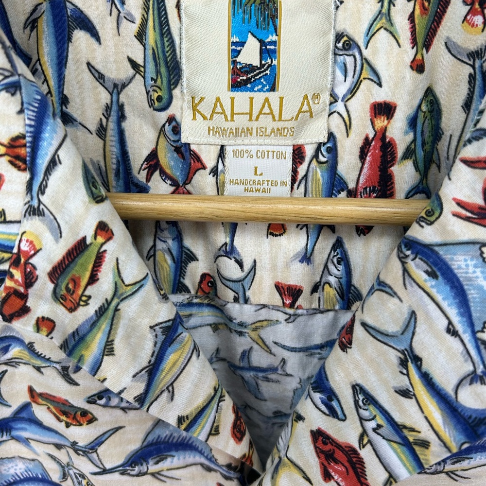 Kahala Men's Fish Print Button Down